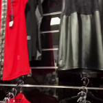 ����� ����