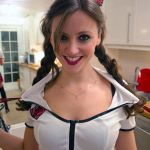 ����� ����