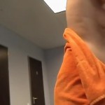 ����� ����