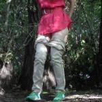 �������