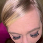 ����� ����